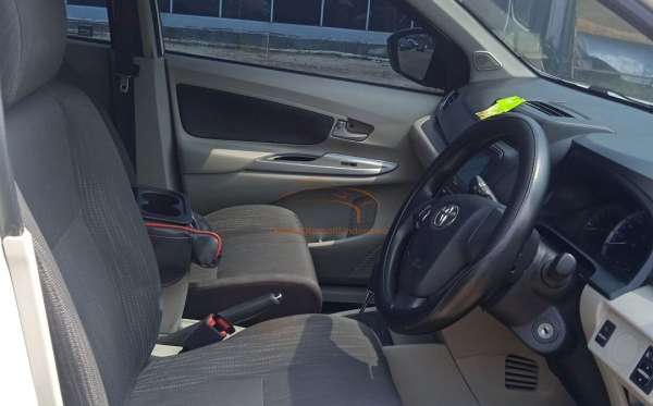 TOYOTA AVANZA 1.3 G