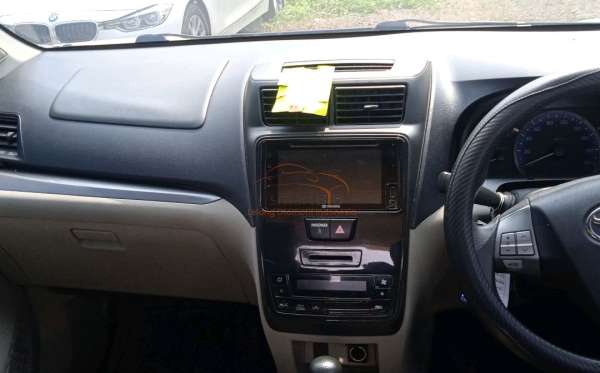 TOYOTA AVANZA 1.3 G
