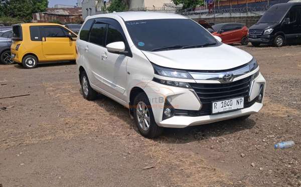 TOYOTA AVANZA 1.3 G