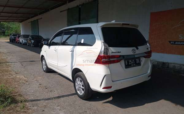 TOYOTA  AVANZA  1.3 G