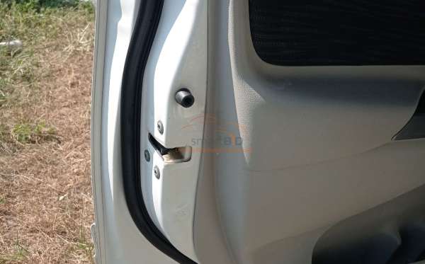 TOYOTA  AVANZA  1.3 G