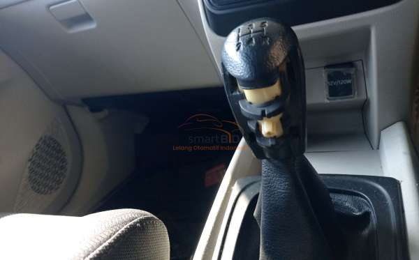 TOYOTA  AVANZA  1.3 G