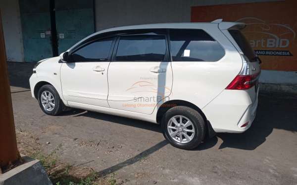 TOYOTA  AVANZA  1.3 G