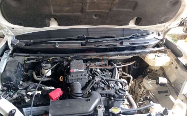 TOYOTA  AVANZA  1.3 G