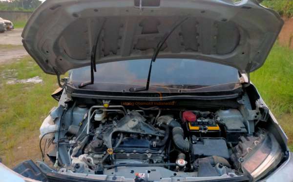 TOYOTA AVANZA 1.3 E