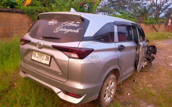 TOYOTA AVANZA 1.3 E