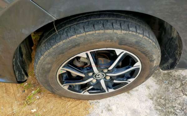 TOYOTA CALYA 1.2 G M/T