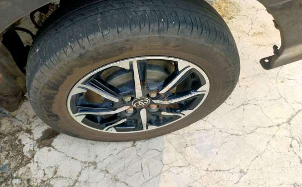 TOYOTA CALYA 1.2 G M/T