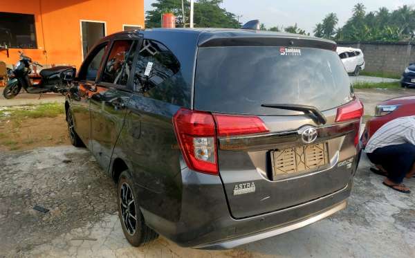 TOYOTA CALYA 1.2 G M/T
