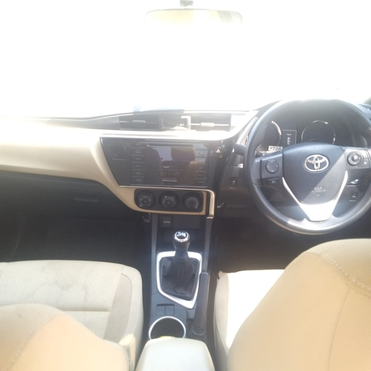 TOYOTA COROLLA 1.8