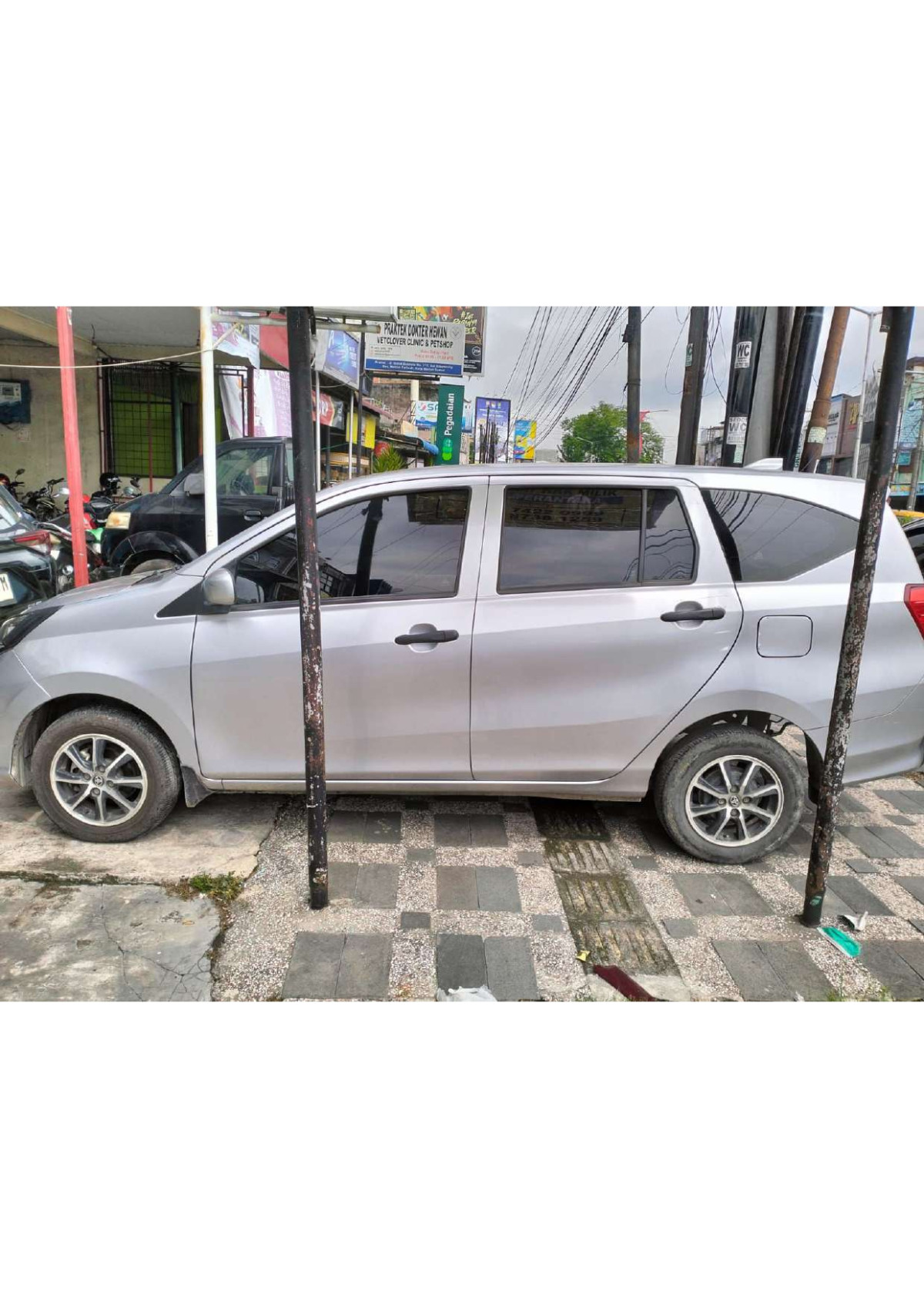 DAIHATSU  SIGRA  M