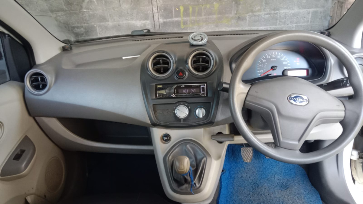 DATSUN  GO PANCA  T