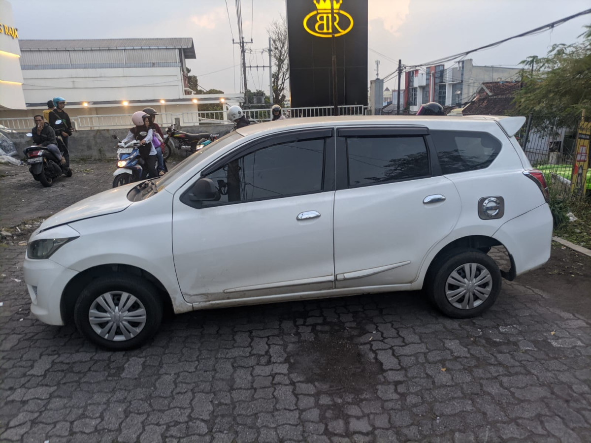 DATSUN  GO PANCA  T