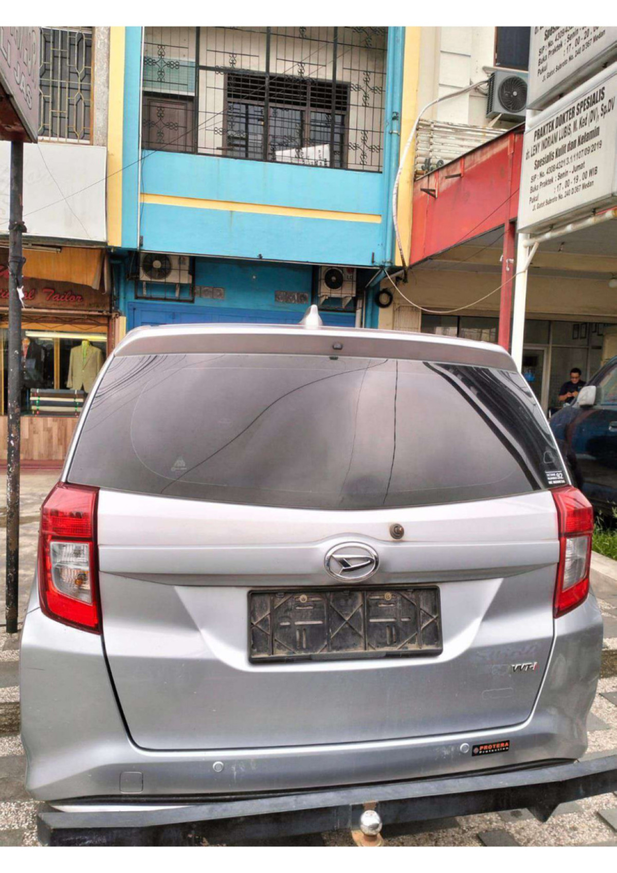 DAIHATSU  SIGRA  M