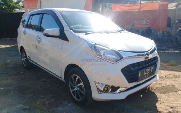 DAIHATSU SIGRA