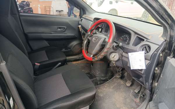 DAIHATSU SIGRA
