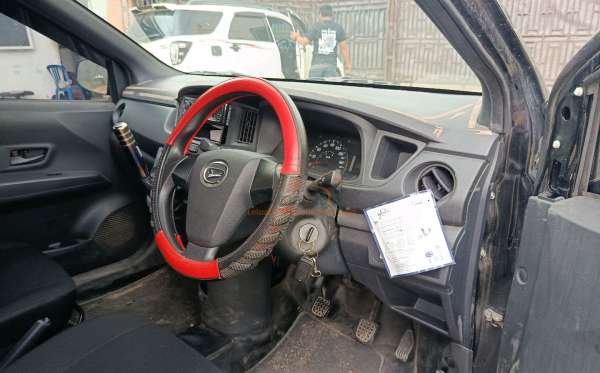 DAIHATSU SIGRA