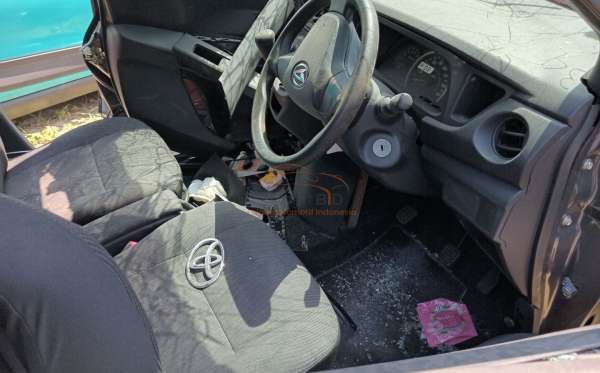 DAIHATSU SIGRA M