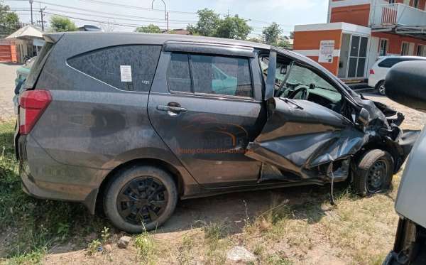 DAIHATSU SIGRA M