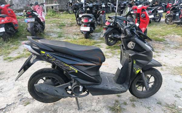 HONDA  BEAT STREET
