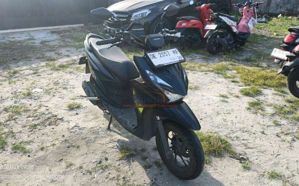 HONDA  BEAT STREET