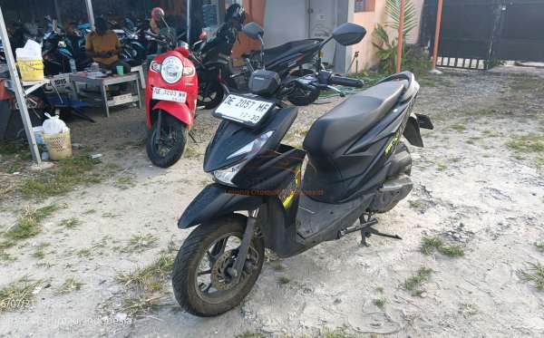 HONDA  BEAT STREET