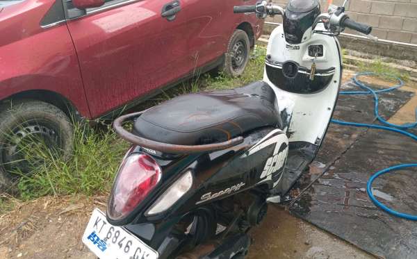 HONDA SCOOPY