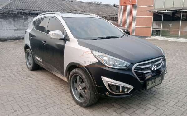 HYUNDAI TUCSON 2.0 2WD