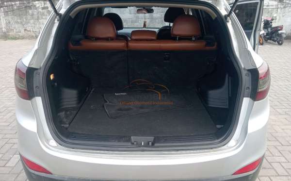 HYUNDAI TUCSON 2.0 2WD