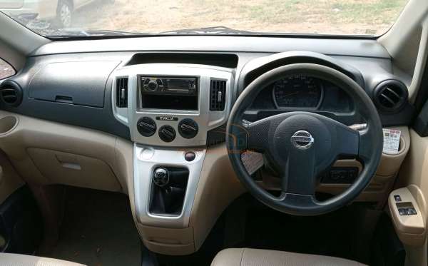 NISSAN EVALIA 1.5