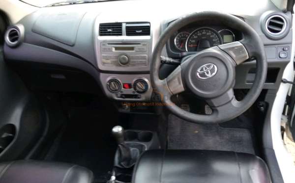 TOYOTA AGYA 1.0 G