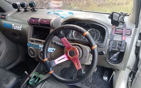 TOYOTA AVANZA