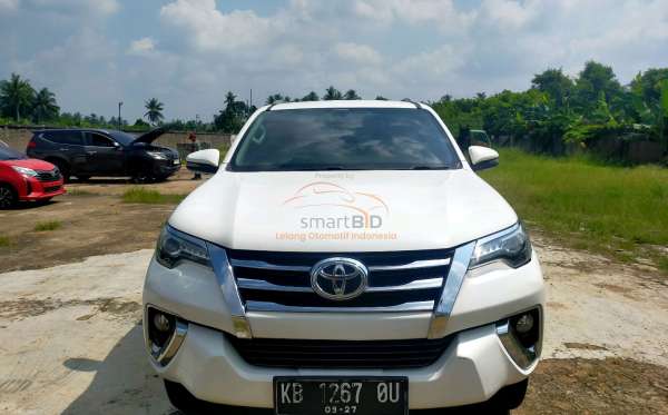 TOYOTA FORTUNER 2.7 SRZ