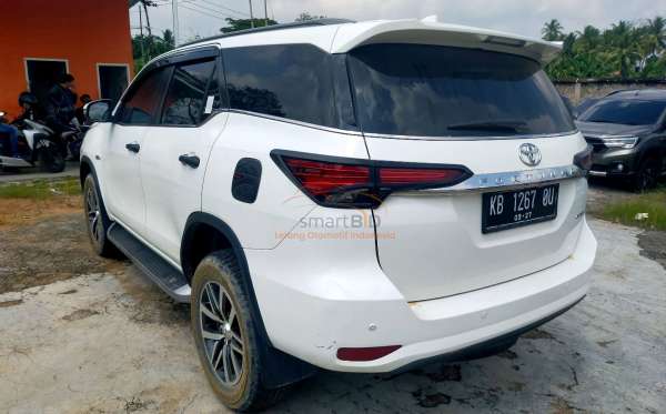 TOYOTA FORTUNER 2.7 SRZ