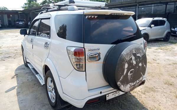 TOYOTA RUSH