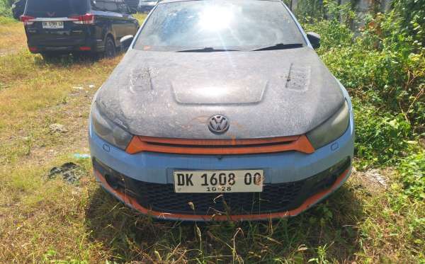 VOLKSWAGEN  SCIROCCO  1.4 AT
