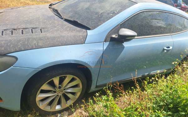 VOLKSWAGEN  SCIROCCO  1.4 AT