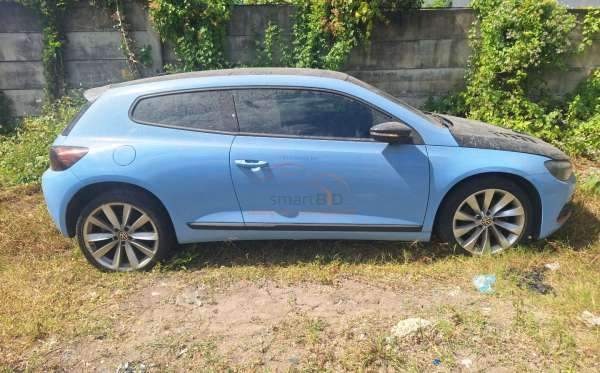 VOLKSWAGEN  SCIROCCO  1.4 AT