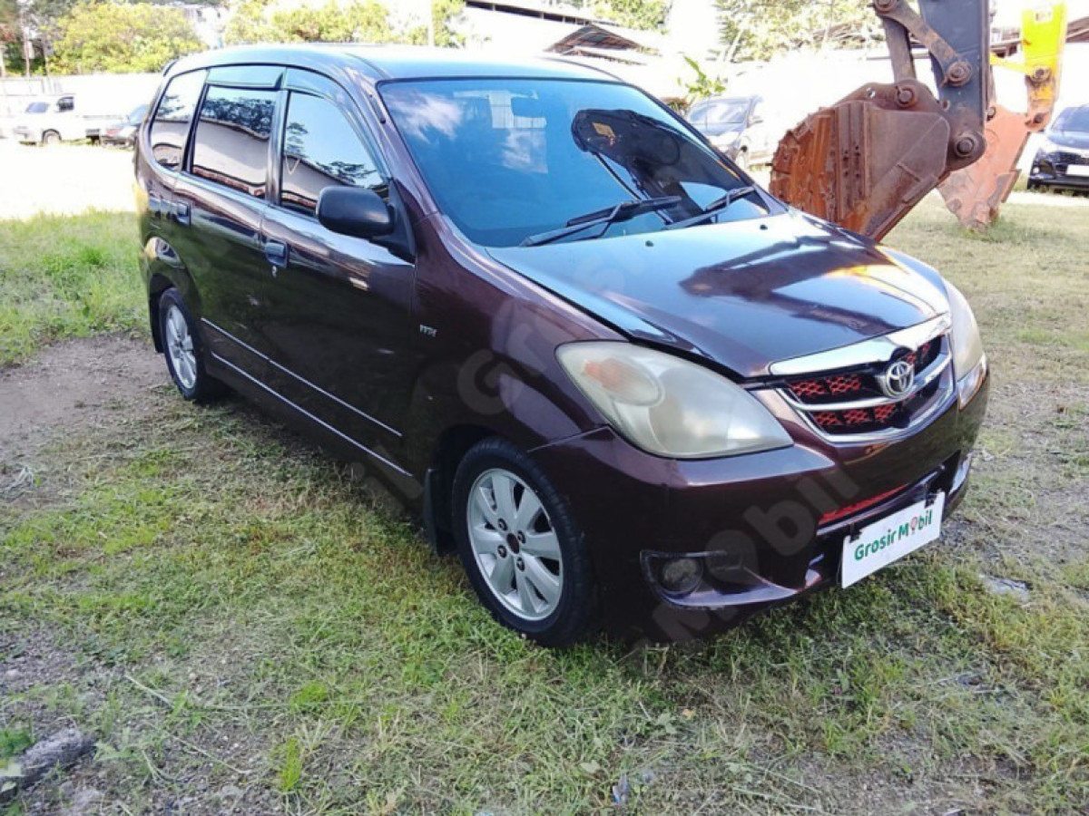 TOYOTA  AVANZA  1.3 G