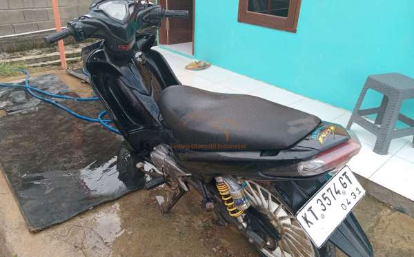 YAMAHA JUPITER Z1