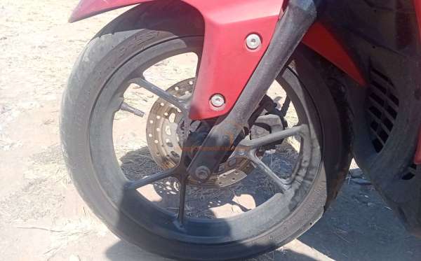 YAMAHA LEXI