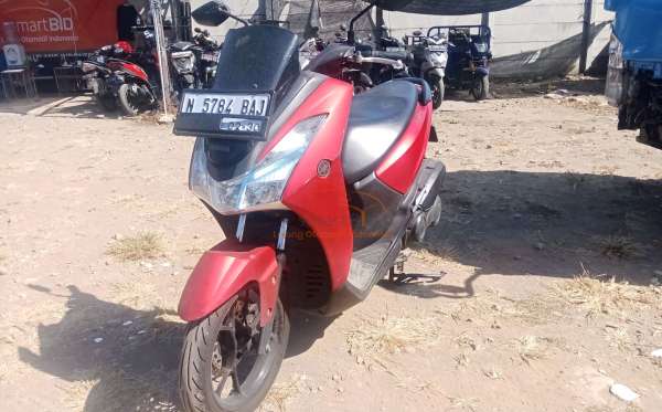 YAMAHA LEXI