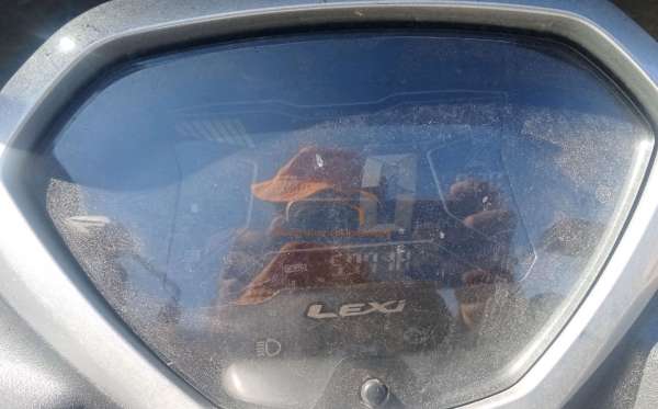 YAMAHA LEXI