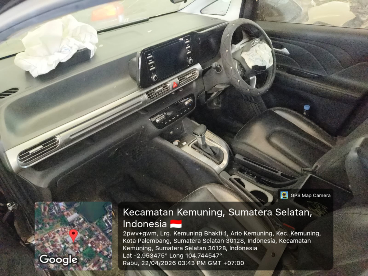 HYUNDAI  STARGAZER