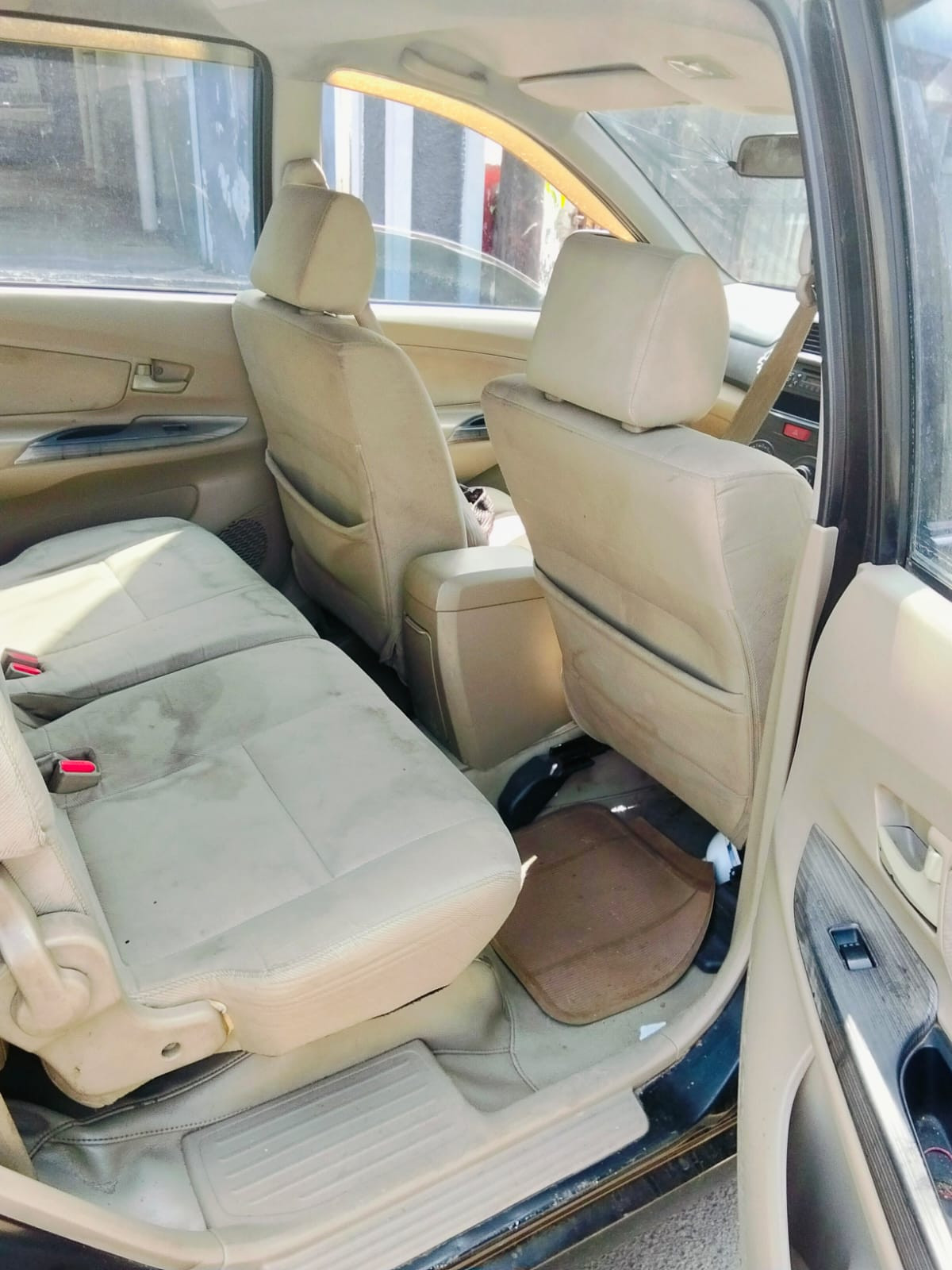 TOYOTA  AVANZA  1.3 G