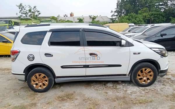 CHEVROLET SPIN 1.5 LTZ