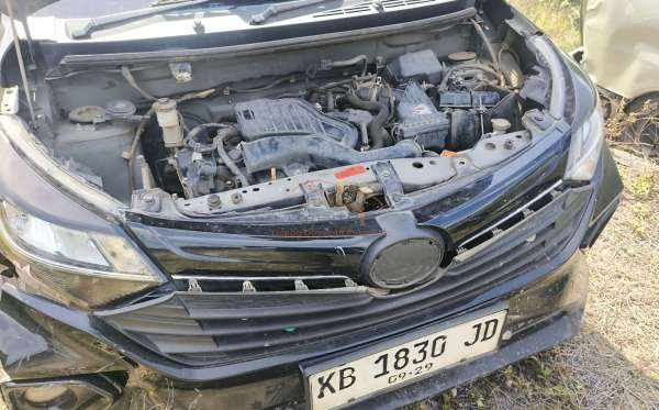 DAIHATSU SIGRA R