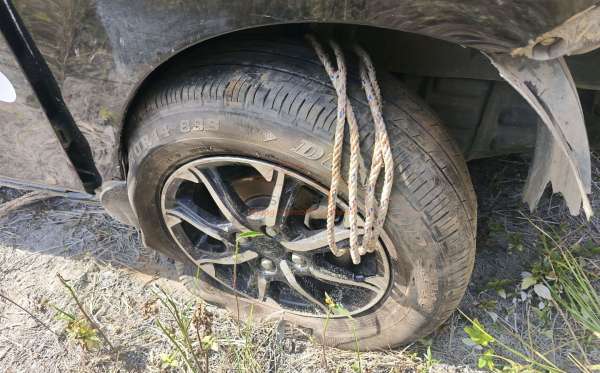 DAIHATSU SIGRA R