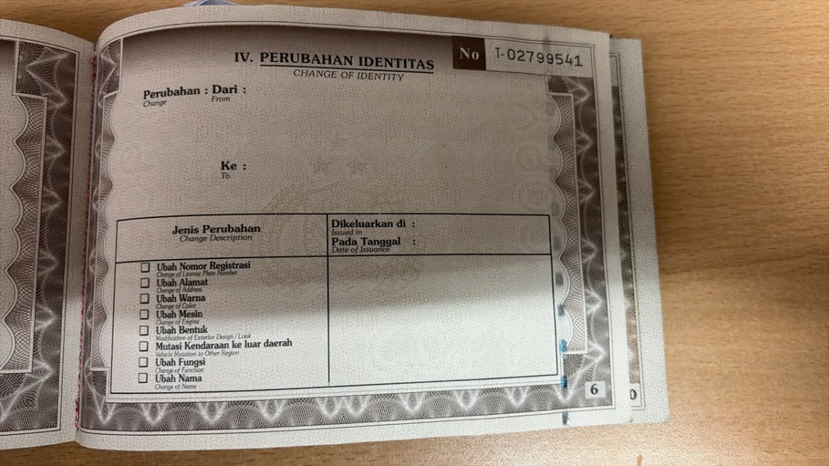 MERCEDES BENZ V350 AT (CBU)