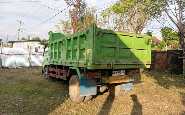 HINO DUTRO 130 HD DUMP TRUCK